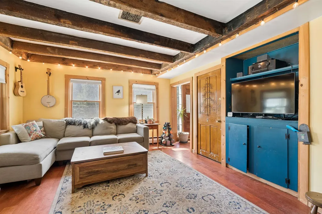 88 Spring Road Tunbridge VT 05077