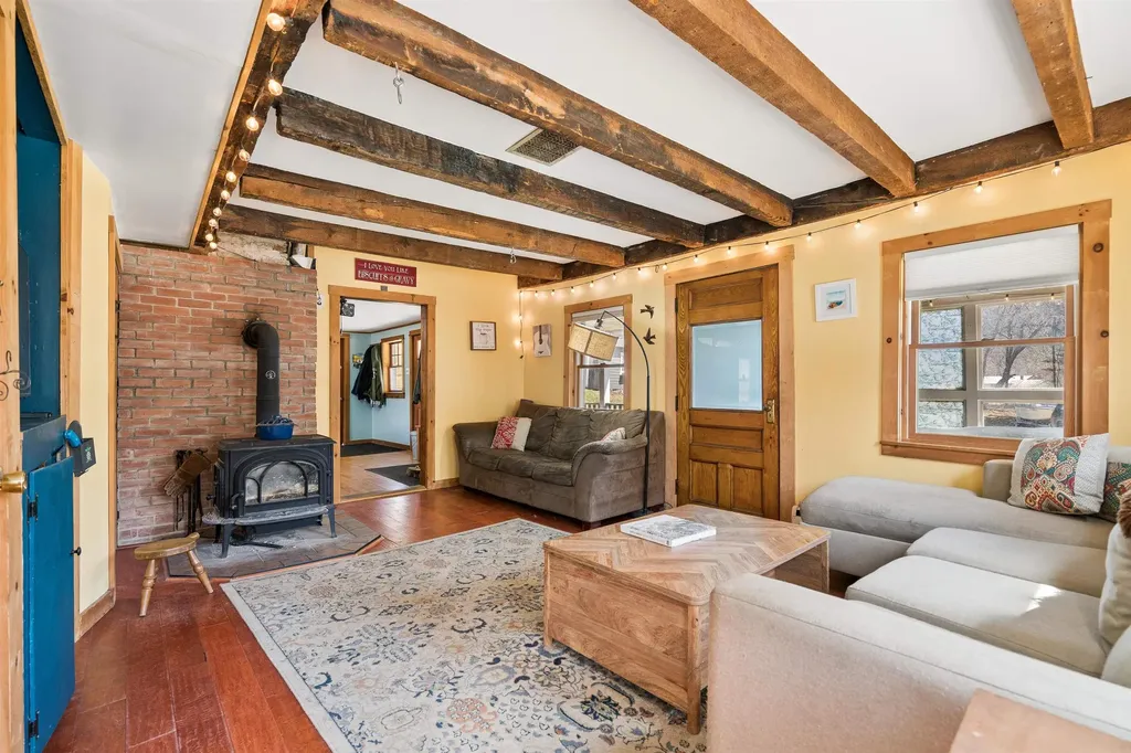 88 Spring Road Tunbridge VT 05077