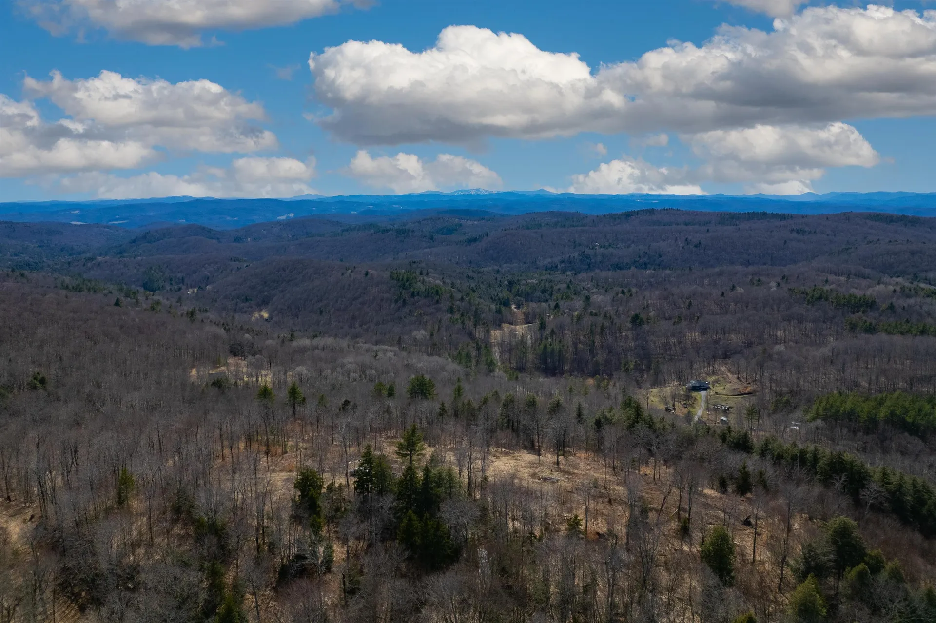 00 Chapel Hill Road Sharon VT 05065