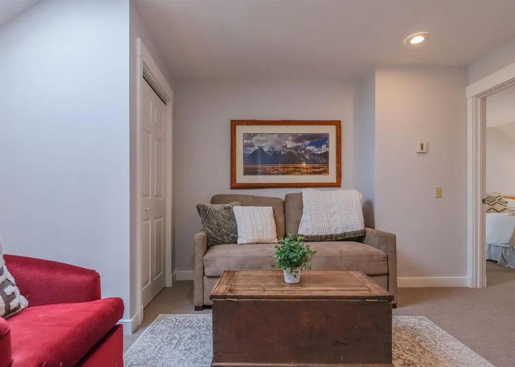 81 Daybreak Drive Ludlow VT 05149