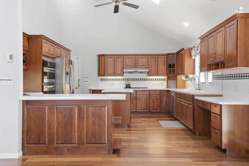 25 Maylane Drive Salem NH 03079