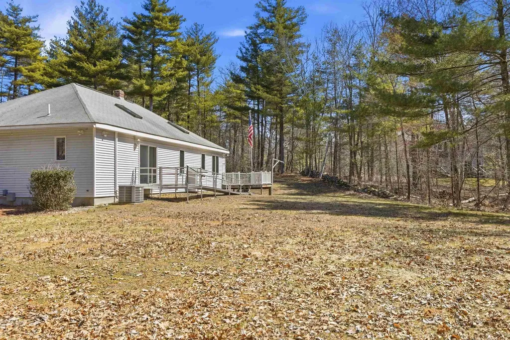 25 Maylane Drive Salem NH 03079
