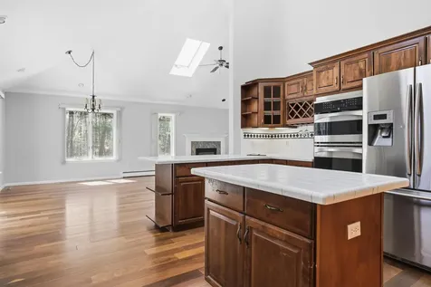 25 Maylane Drive Salem NH 03079