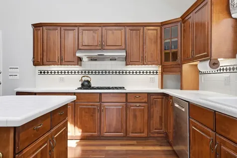 25 Maylane Drive Salem NH 03079