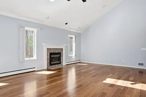 25 Maylane Drive Salem NH 03079