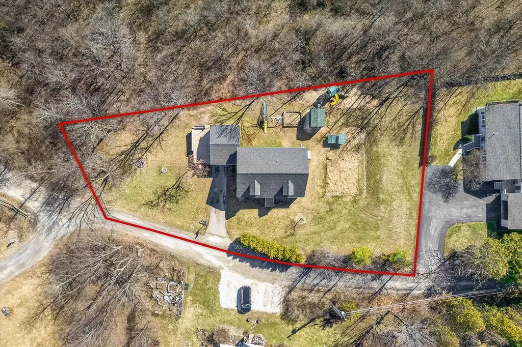 110 Sarahs Way Middlebury VT 05753