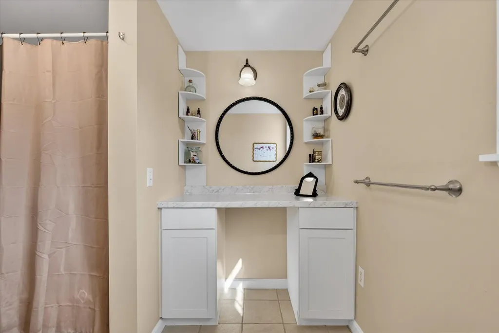 110 Sarahs Way Middlebury VT 05753