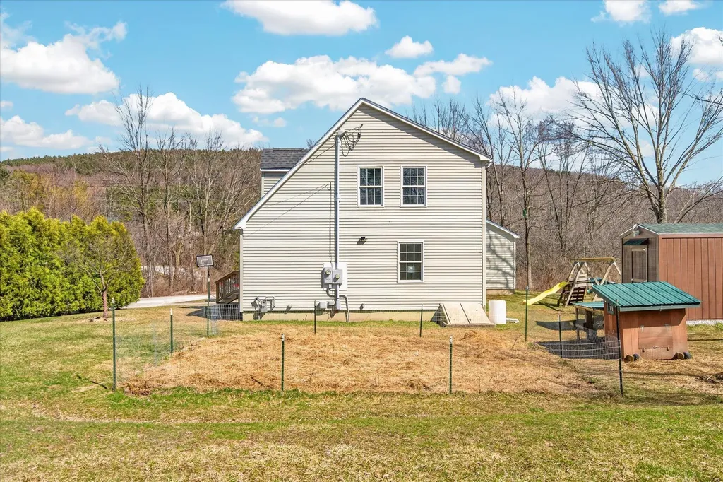 110 Sarahs Way Middlebury VT 05753