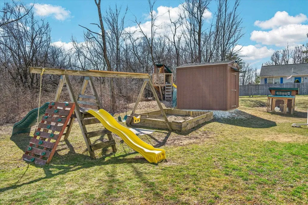 110 Sarahs Way Middlebury VT 05753
