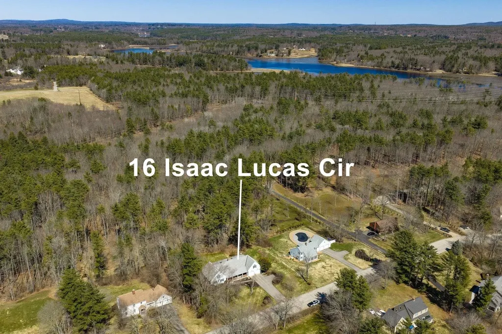 16 Isaac Lucas Circle Dover NH 03820