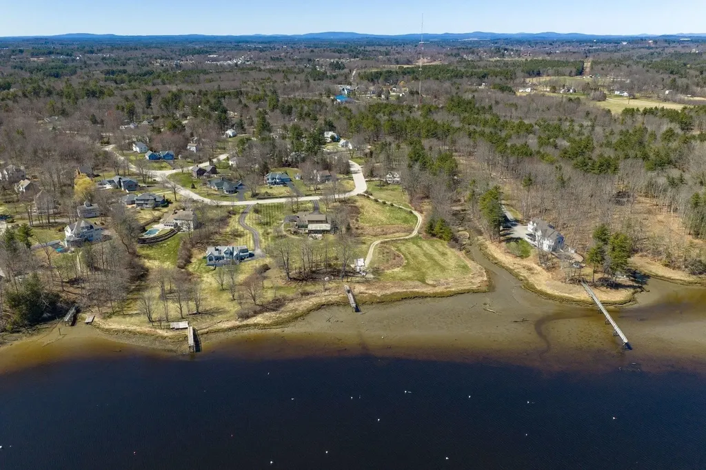 16 Isaac Lucas Circle Dover NH 03820