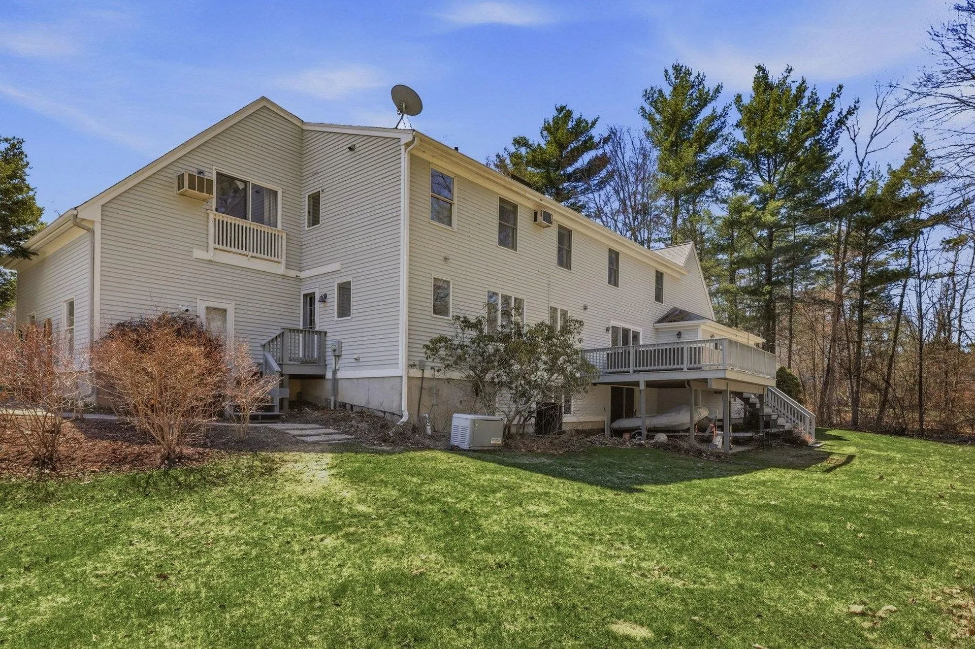 16 Isaac Lucas Circle Dover NH 03820