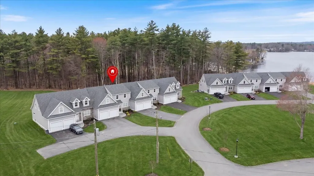 59 Kibrel Court Sandown NH 03873