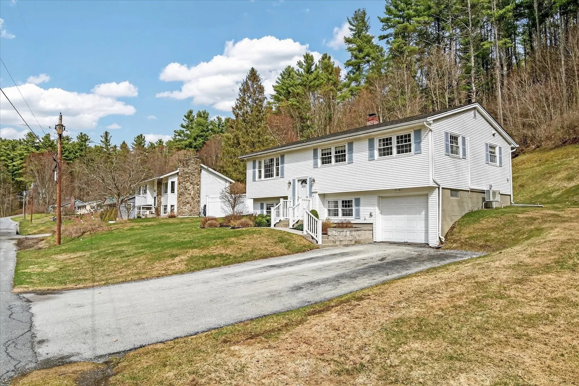 47 Chatterton Park Proctor VT 05765