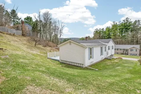 47 Chatterton Park Proctor VT 05765