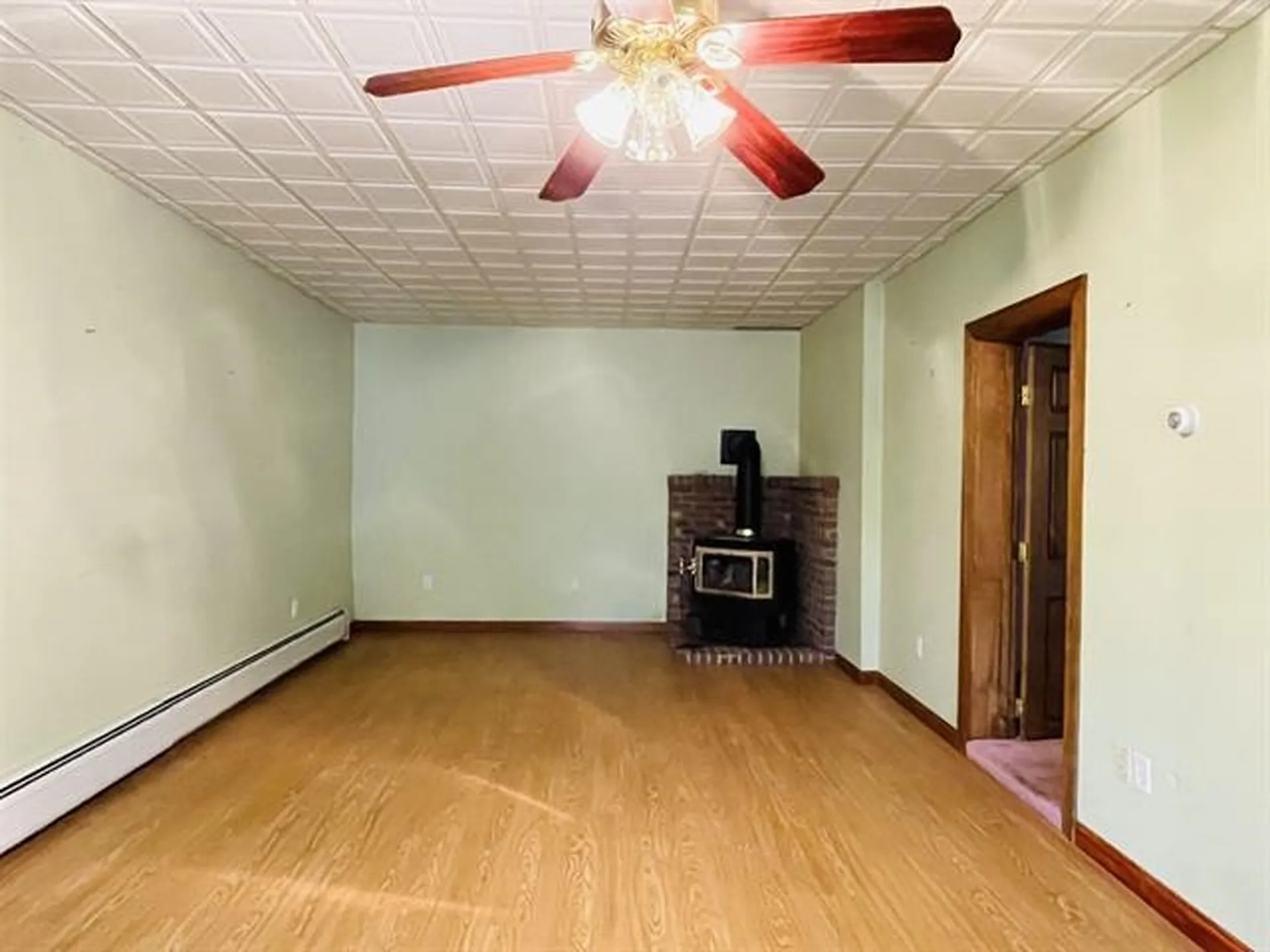 146 South Main Street Colebrook NH 03576