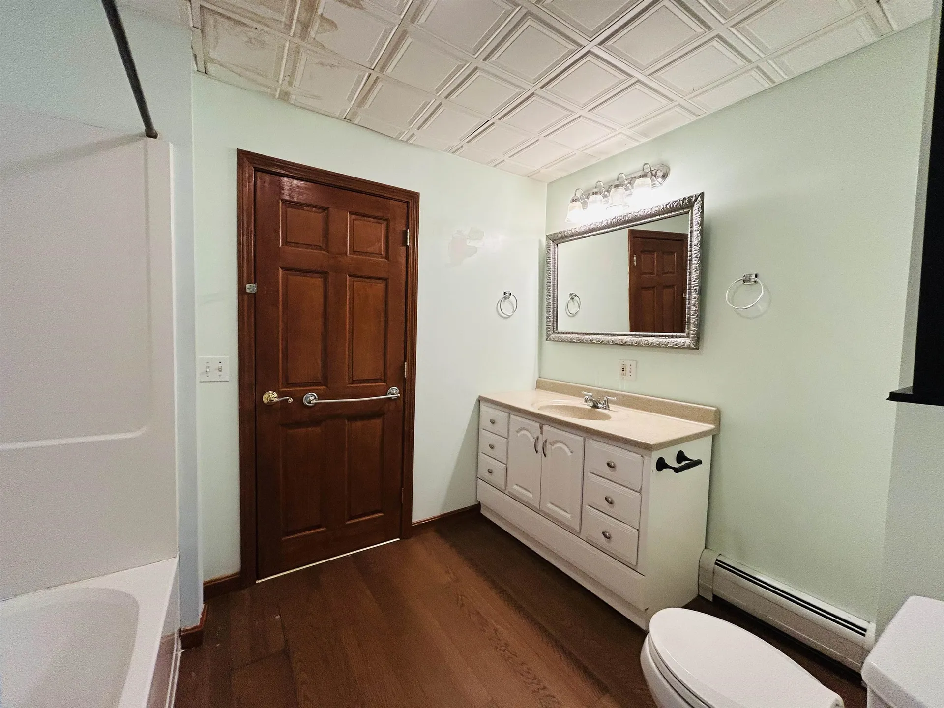 146 South Main Street Colebrook NH 03576