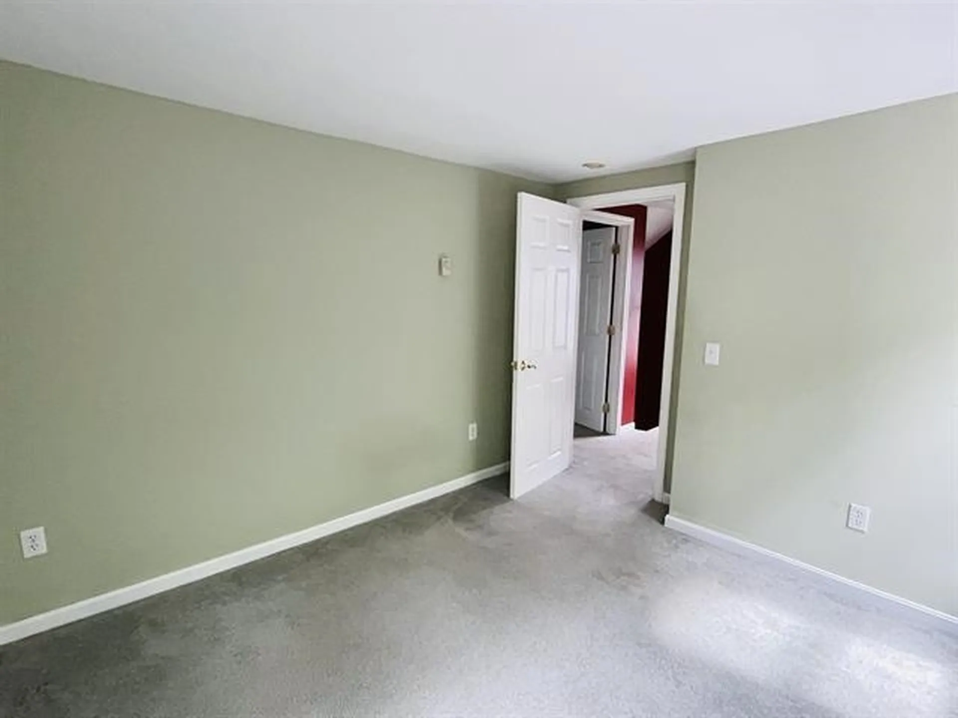 146 South Main Street Colebrook NH 03576
