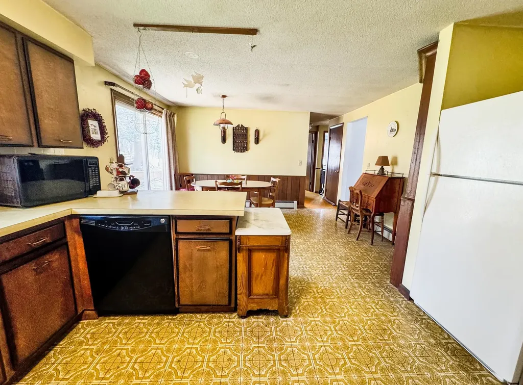 38 Cyr Court Bennington VT 05201