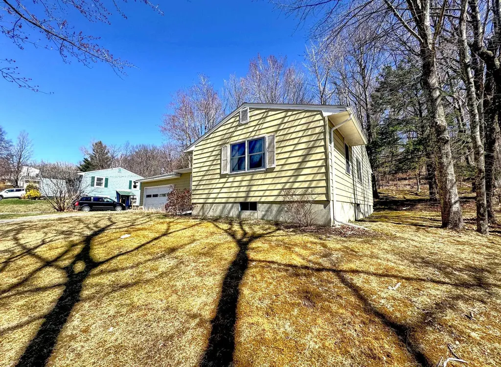 38 Cyr Court Bennington VT 05201