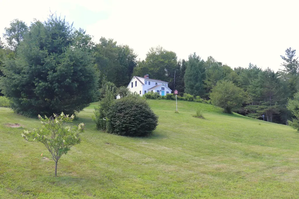 137 Stratton Arlington Road Wardsboro VT 05360
