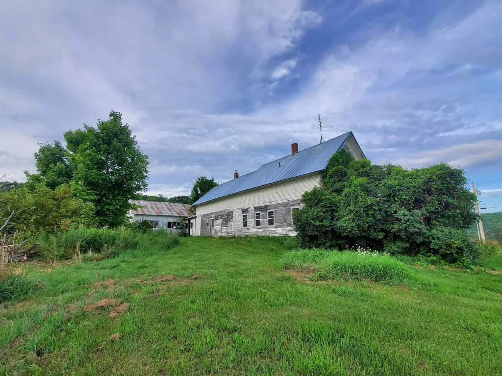 128 Valley View Road Waterford VT 05819
