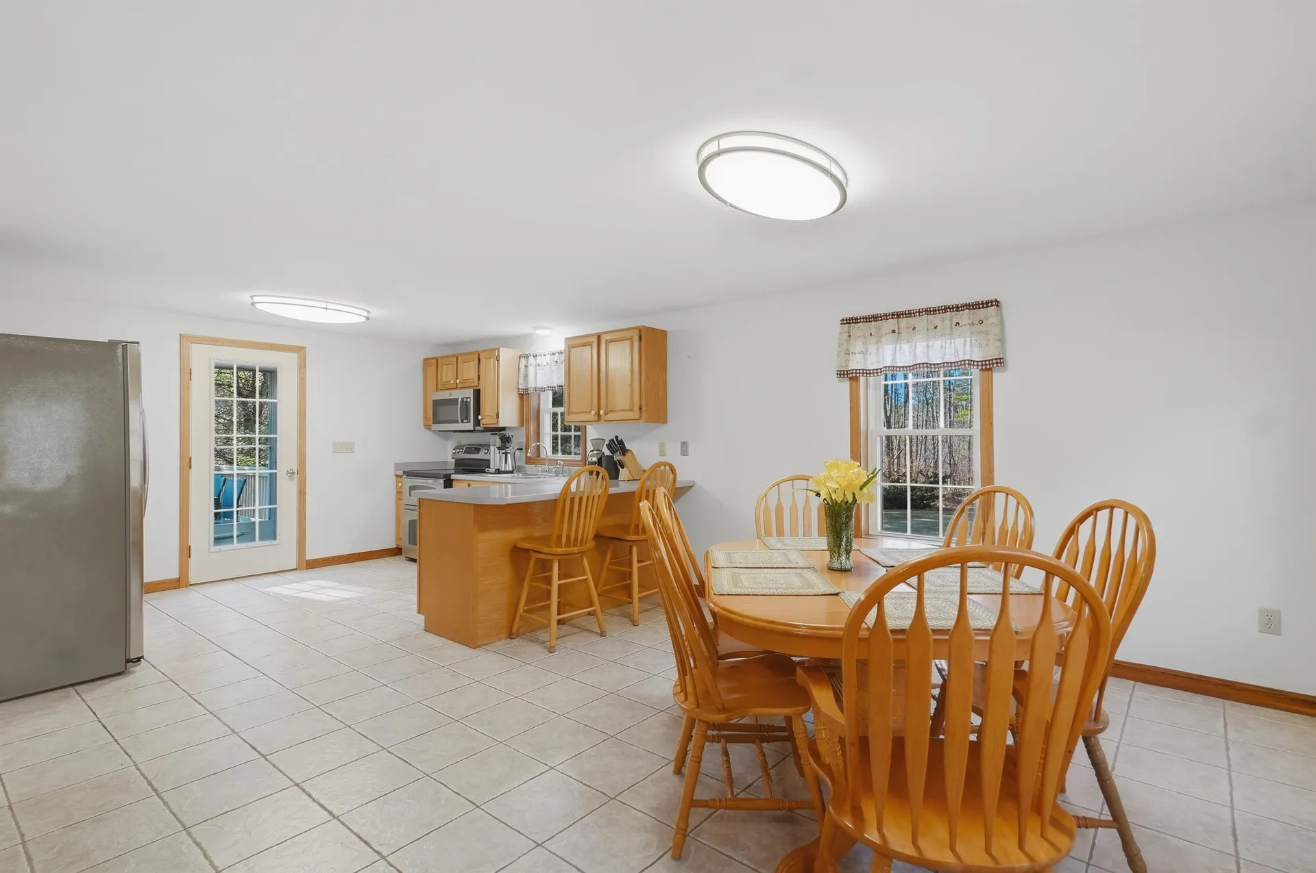 4 Smith Corner Road Newton NH 03858