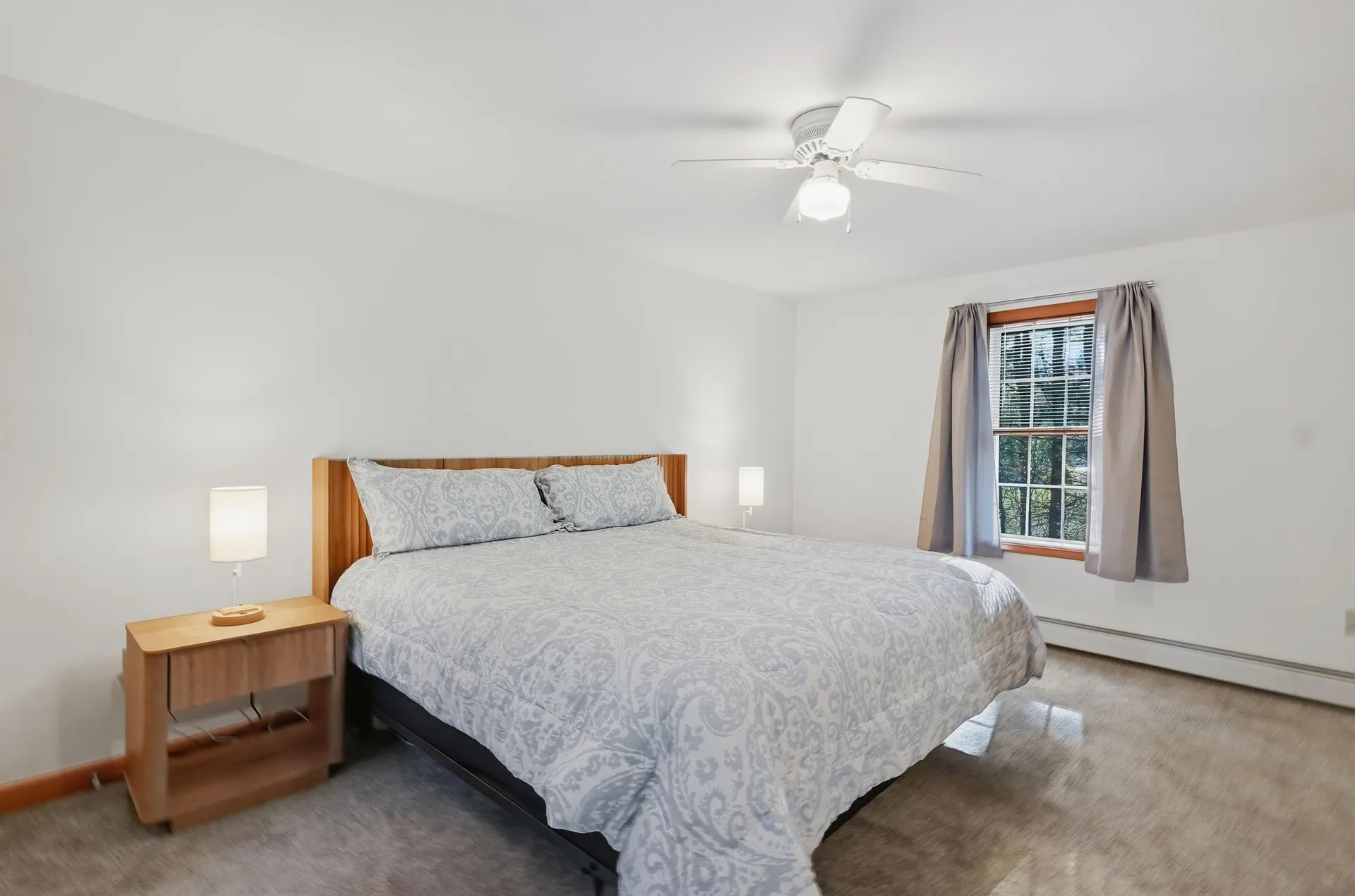 4 Smith Corner Road Newton NH 03858