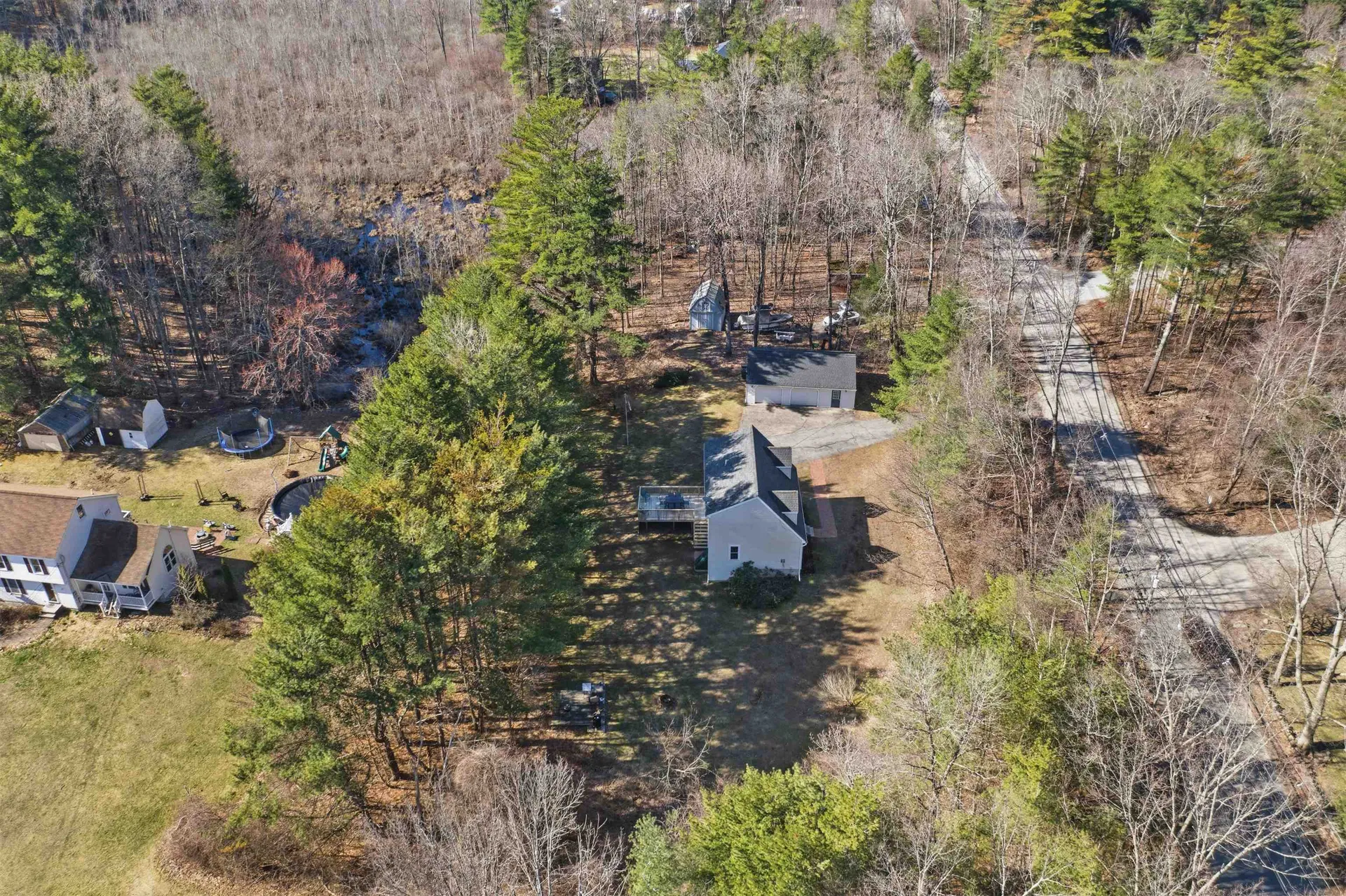 4 Smith Corner Road Newton NH 03858