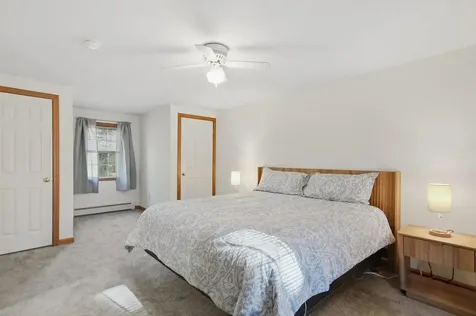 4 Smith Corner Road Newton NH 03858