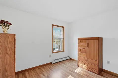 4 Smith Corner Road Newton NH 03858