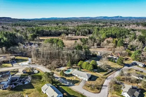38 Woodwell's Garrison Road Hopkinton NH 03229