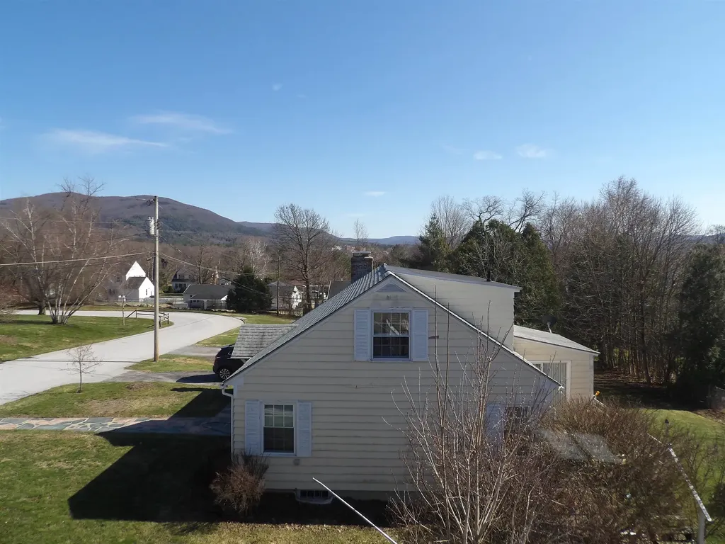 9 Harvard Street Rutland City VT 05701