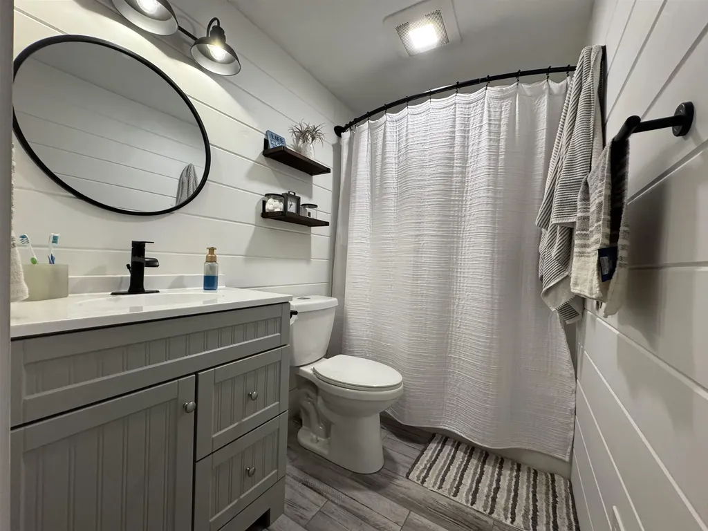 10 Circle Drive Barnstead NH 03225