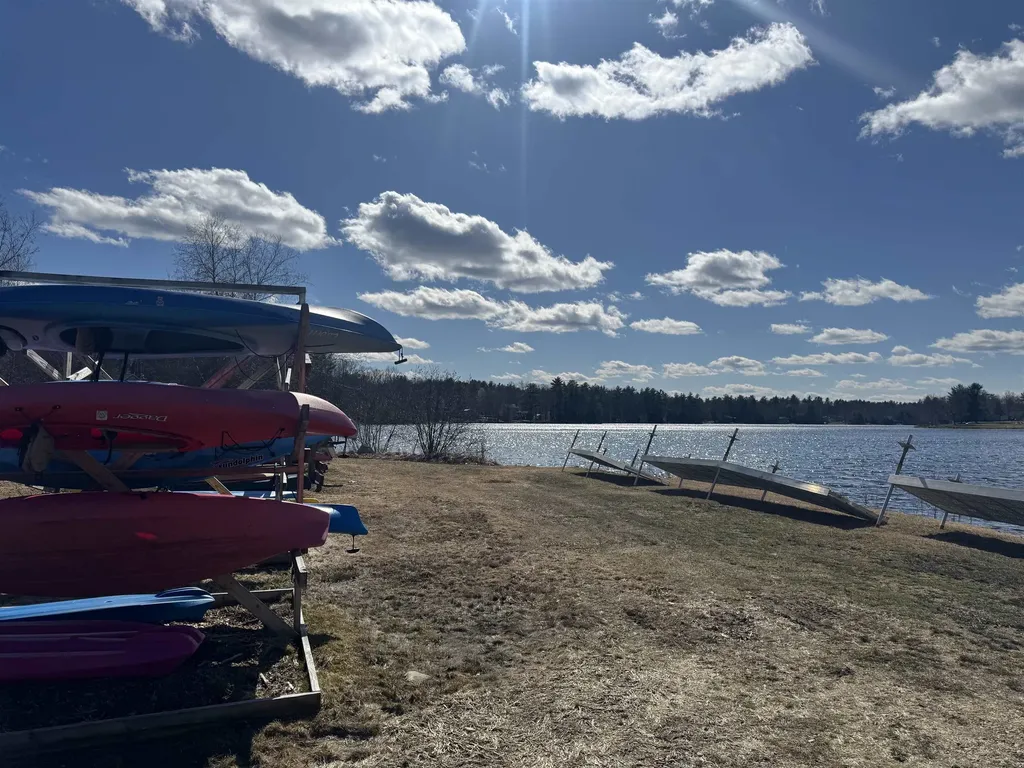 10 Circle Drive Barnstead NH 03225
