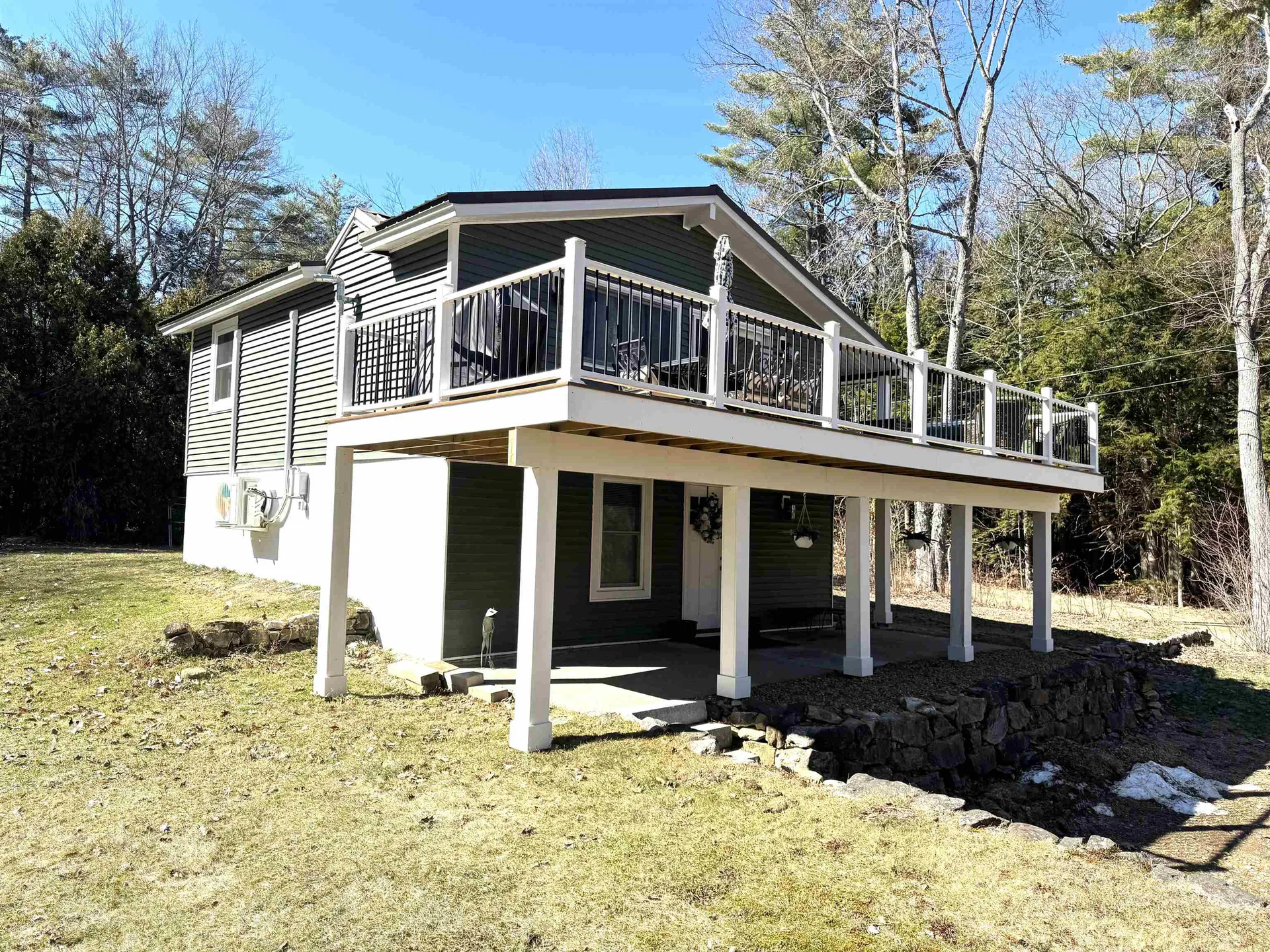 10 Circle Drive Barnstead NH 03225