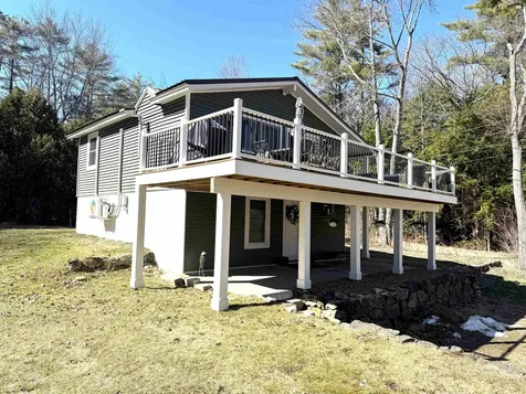 10 Circle Drive Barnstead NH 03225