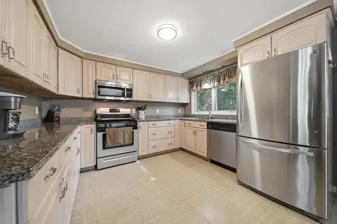 69 Joppa Road Merrimack NH 03054