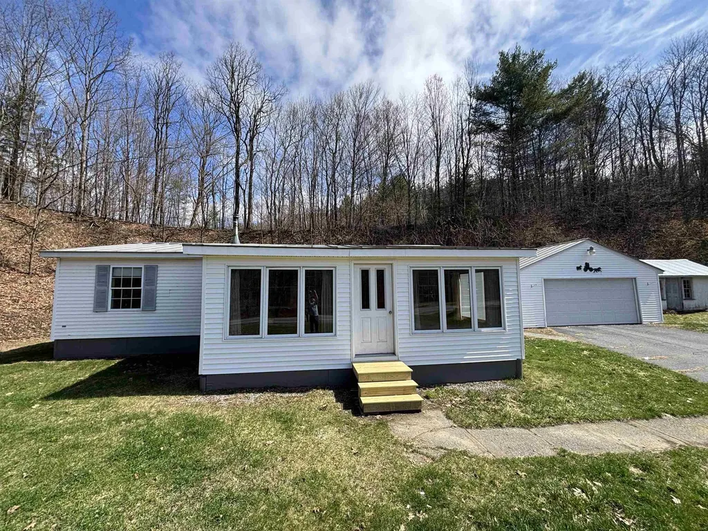 1109 Nh Route 4a Enfield NH 03748-3802
