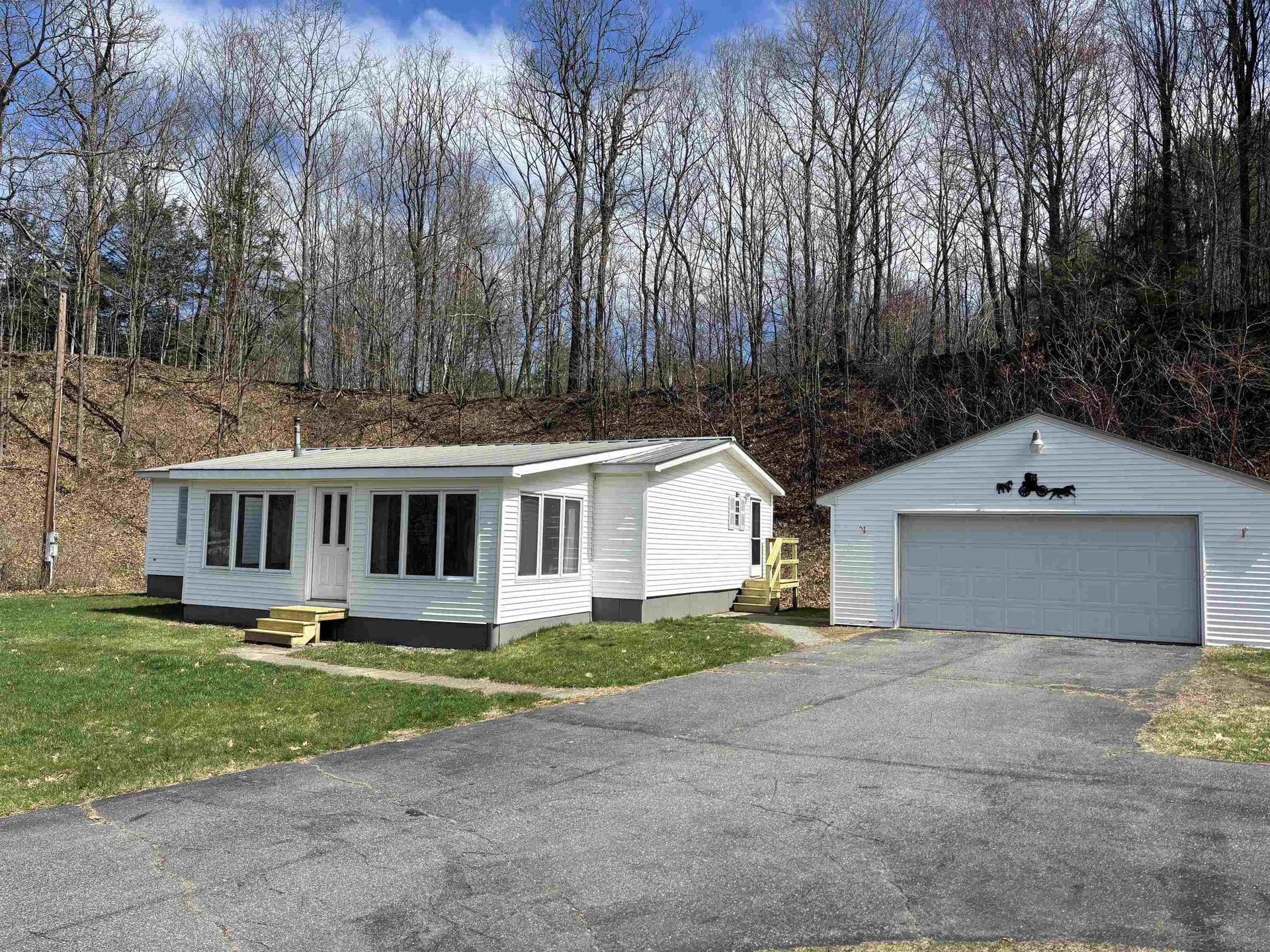 1109 Nh Route 4a Enfield NH 03748-3802