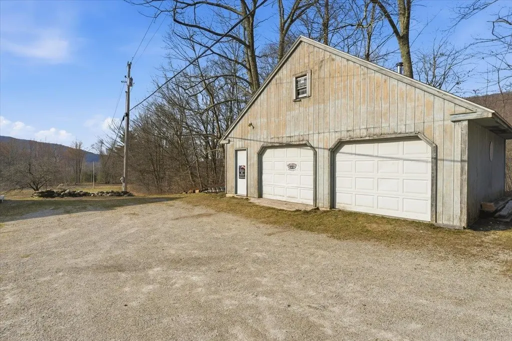 1284 Granger Hollow Road Shaftsbury VT 05262