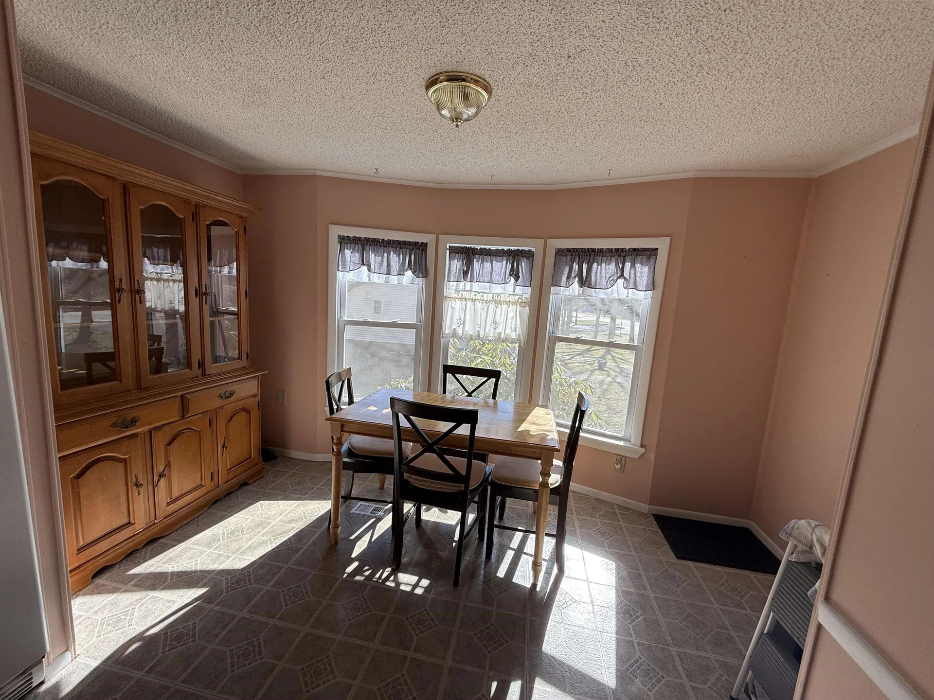 37 Christopher Lane Fremont NH 03044