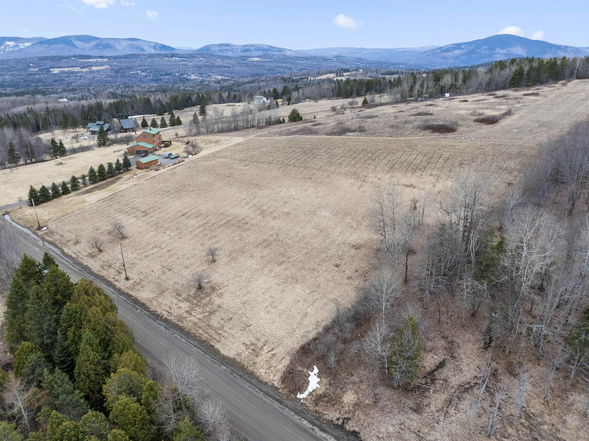 Bennett Hill Road Colebrook NH 03576