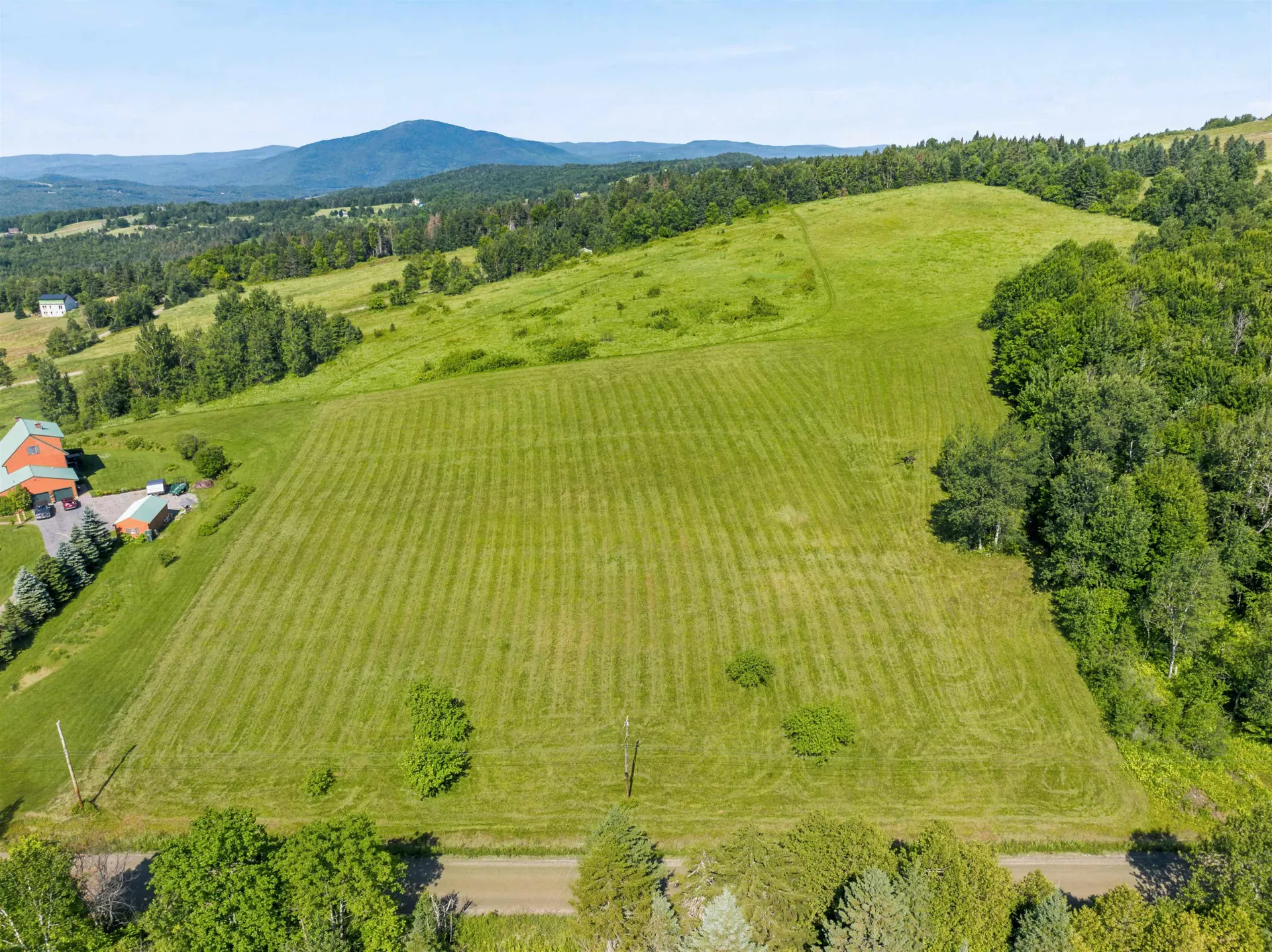 Bennett Hill Road Colebrook NH 03576