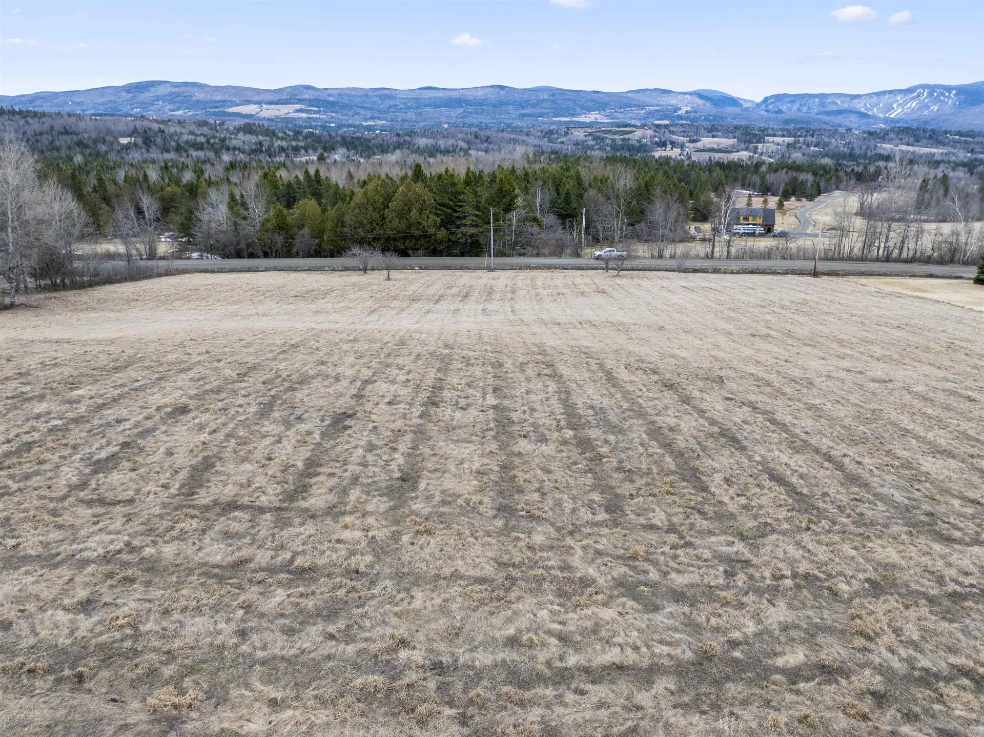 Bennett Hill Road Colebrook NH 03576