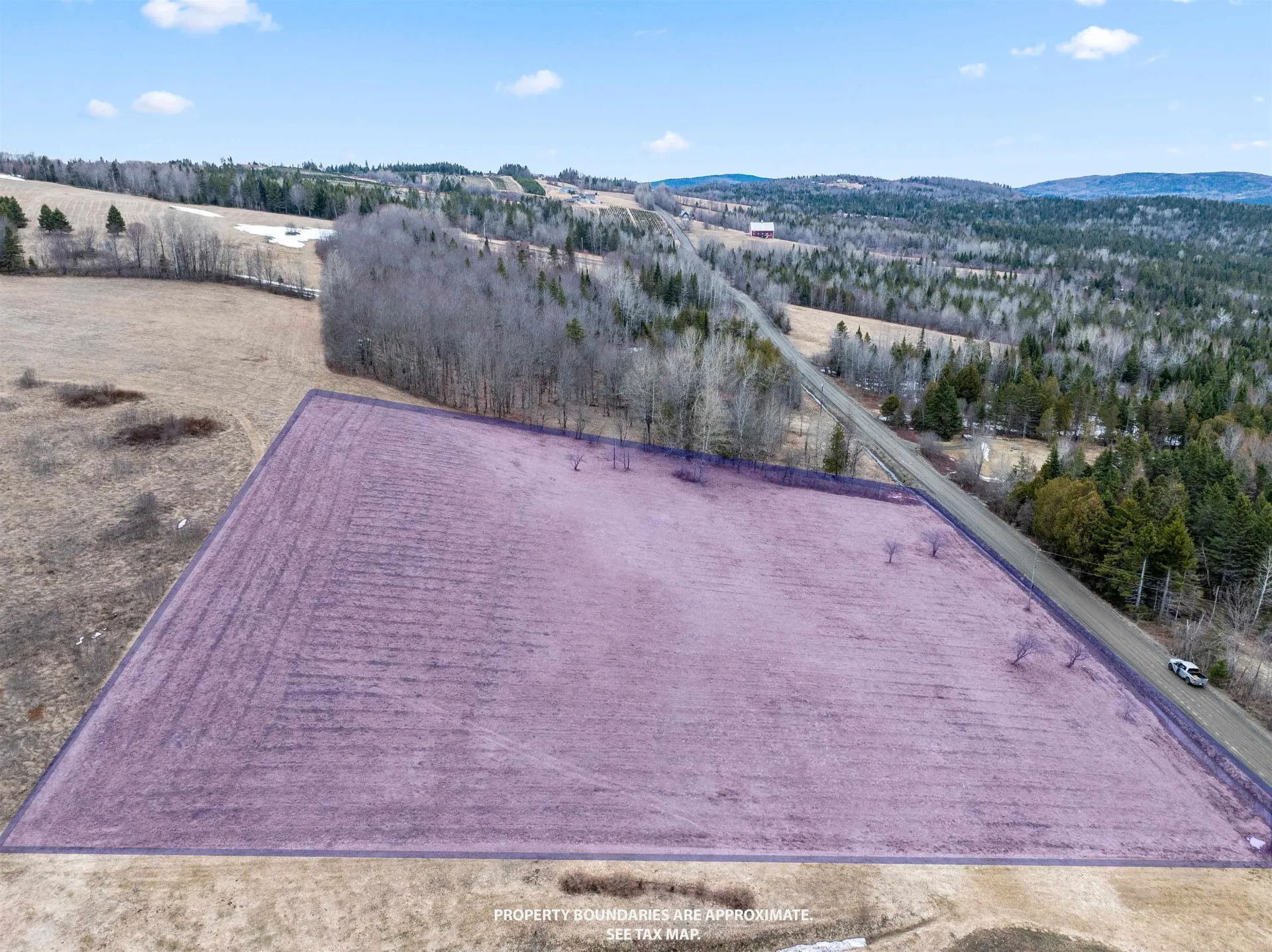 Bennett Hill Road Colebrook NH 03576