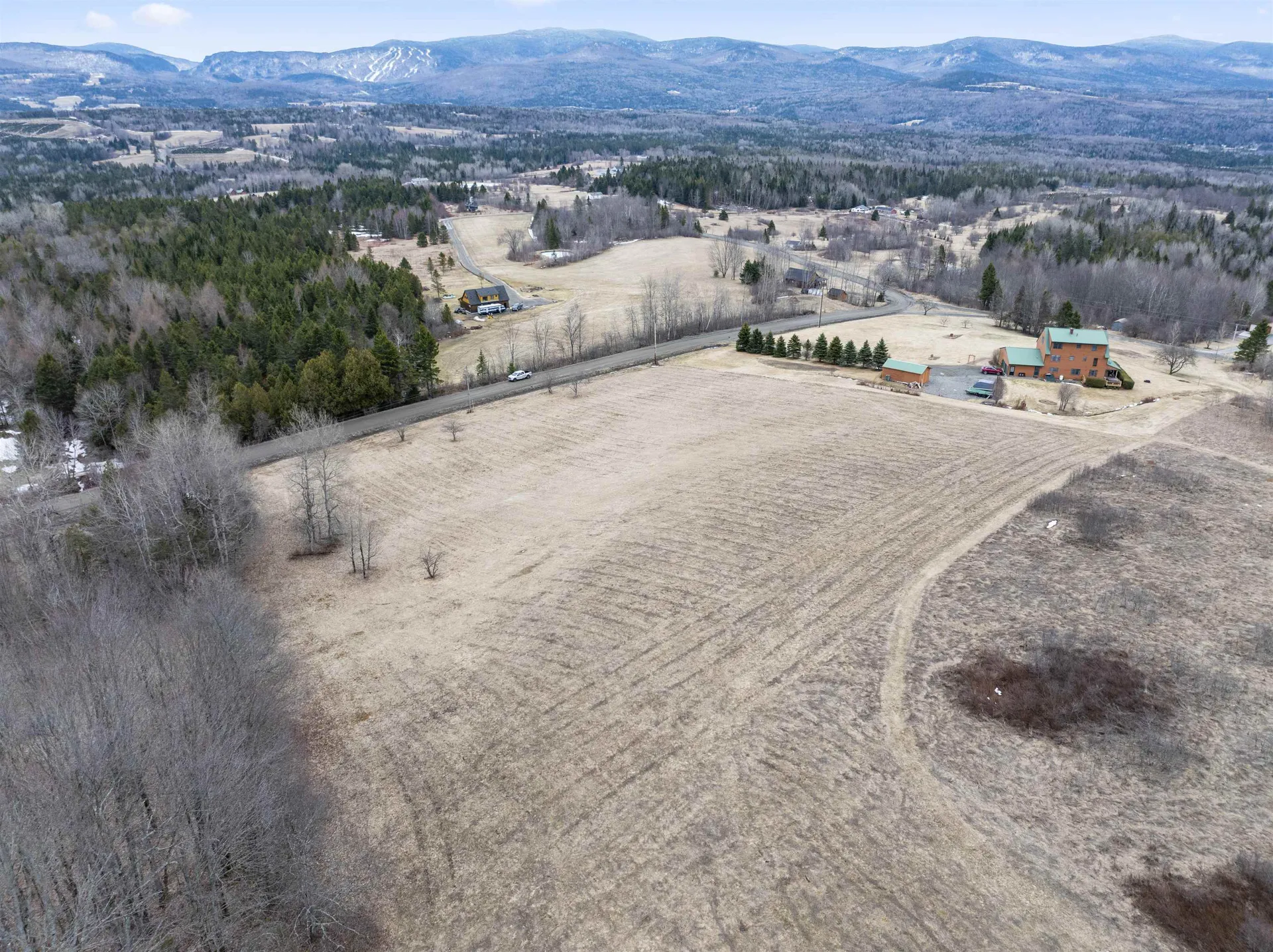 Bennett Hill Road Colebrook NH 03576