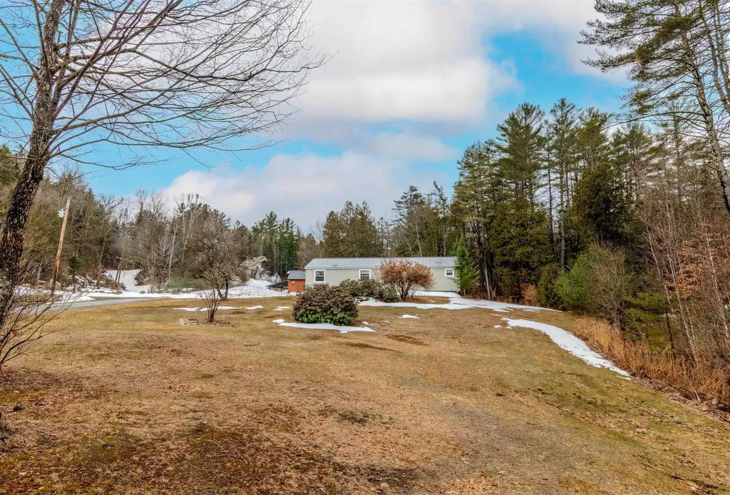 956 Mosquitoville Road Ryegate VT 05042