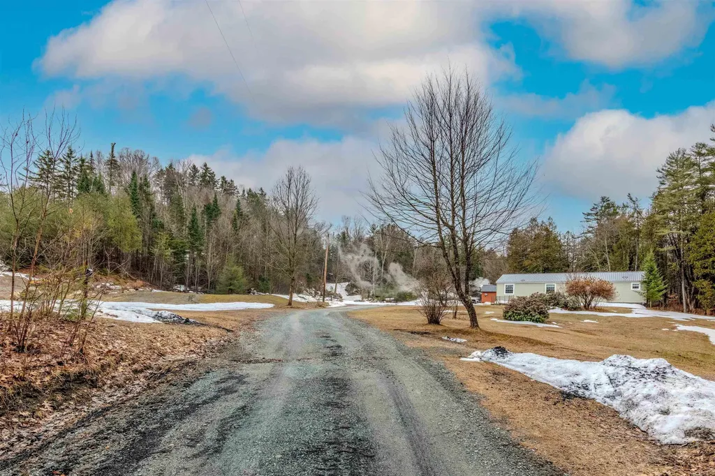 956 Mosquitoville Road Ryegate VT 05042