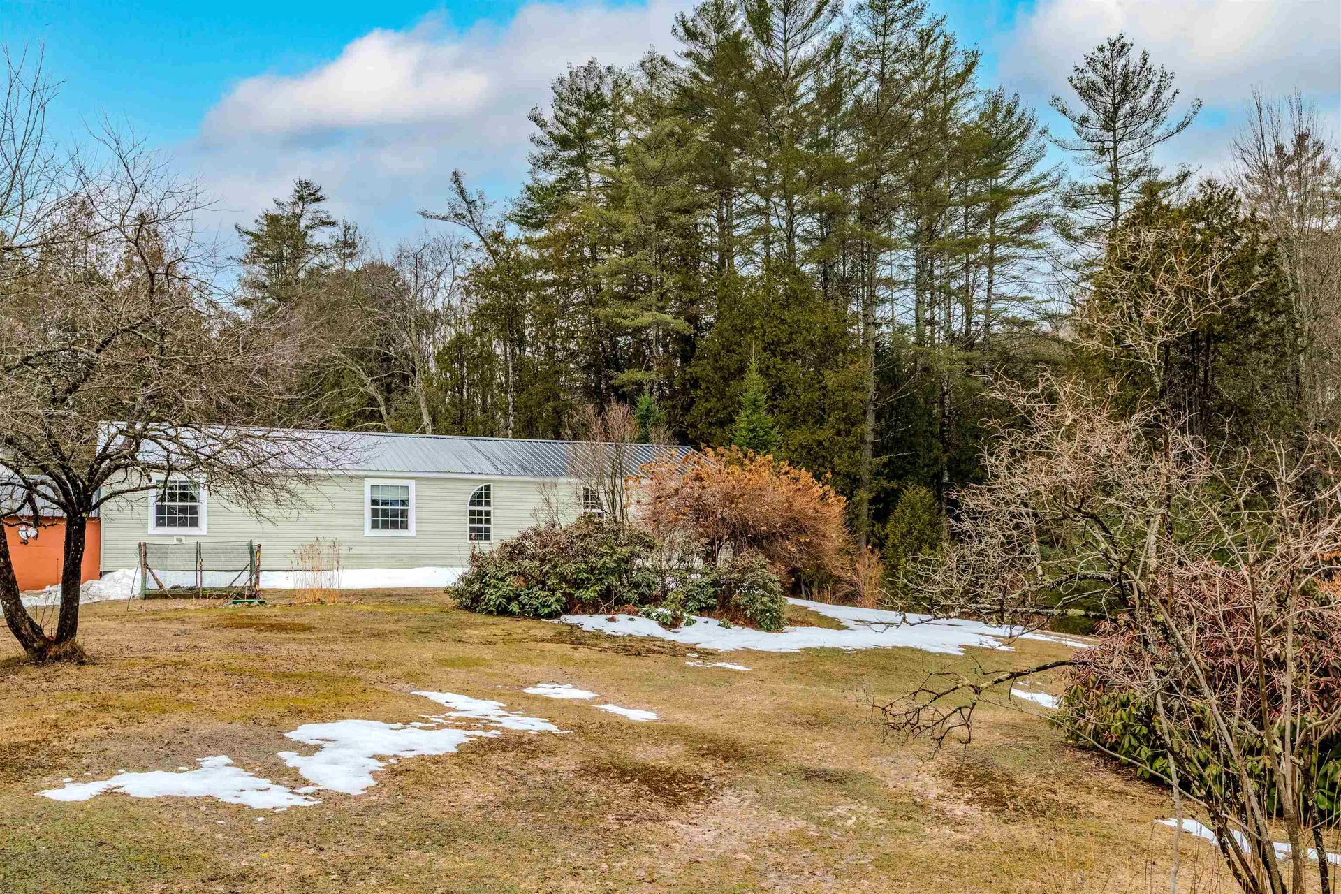 956 Mosquitoville Road Ryegate VT 05042